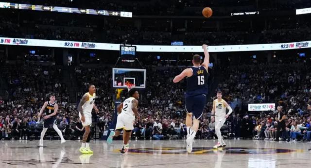 电子竞技投注-真的不在乎数据!约基奇再进后场三分 赛季20中2